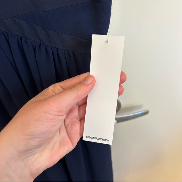 NWT BCBGeneration Navy Size 0 Full Length Dress Gown Formal Criss Cross Details - Picture 6 of 12